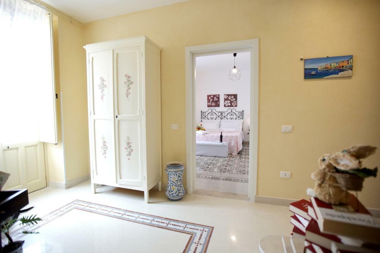 "Suliscenti" Dimora Siciliana B&B Авола Екстериор снимка