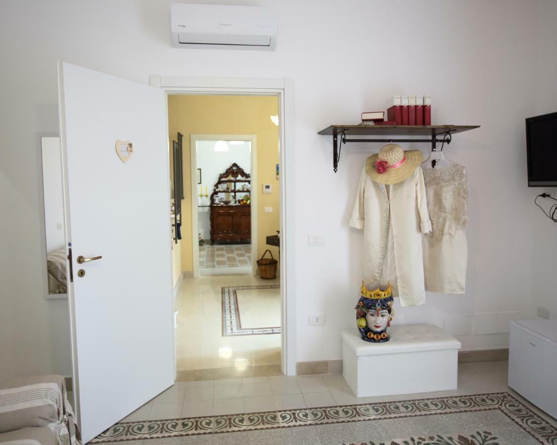 "Suliscenti" Dimora Siciliana B&B Авола Екстериор снимка