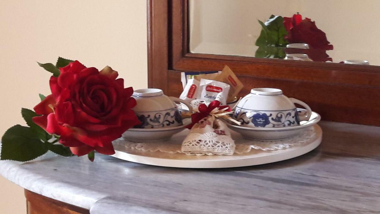 "Suliscenti" Dimora Siciliana B&B Авола Екстериор снимка
